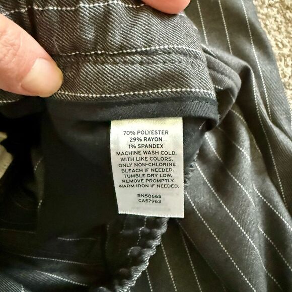 Open Edit Nordstrom Cuff Hem Joggers in Dark Gray Pinstripe - Size L - Picture 6 of 6